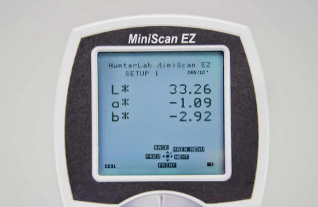 เครื่องวัดสีพกพา MiniScan EZ 4 หน้าจอเครื่องวัดสี MiniScan EZ